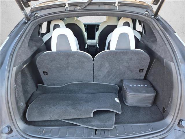 Used 2020 Tesla Model X Long Range AWD/4WD image 6