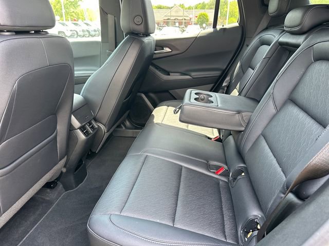 Used 2025 Chevrolet Equinox LT w/ Convenience Package II image 12