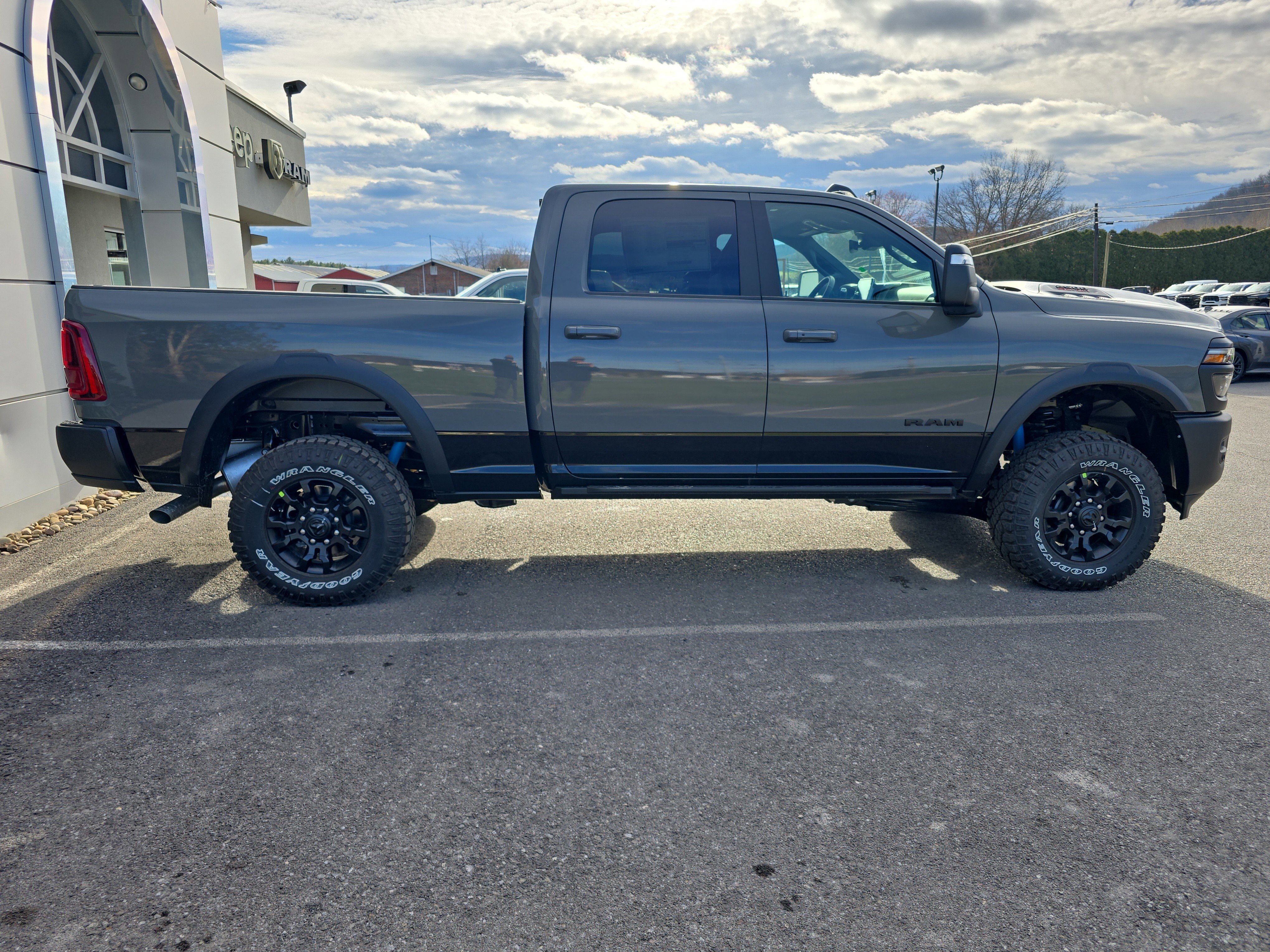 New 2026 RAM 2500 Power Wagon video 2