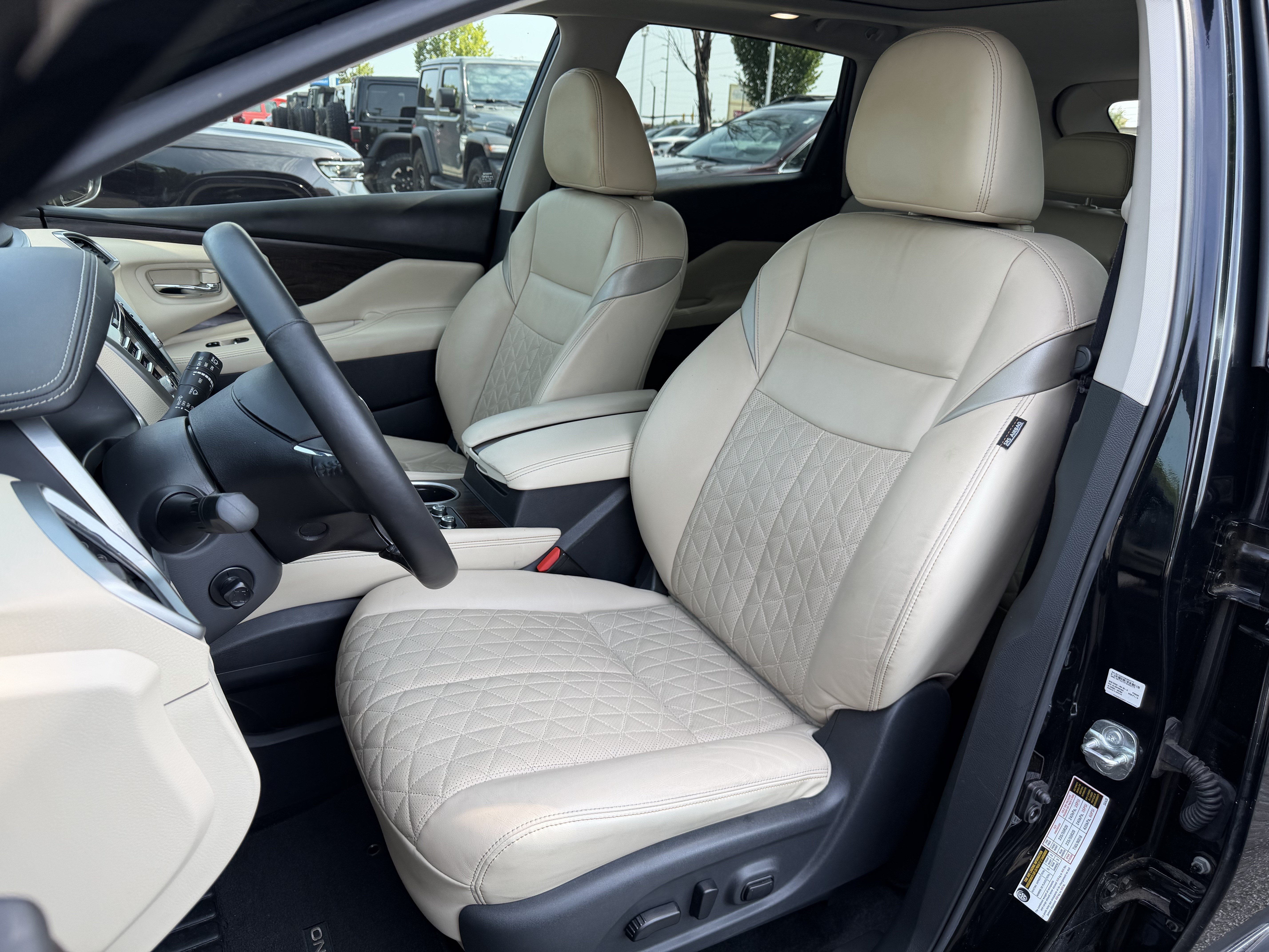 Used 2022 Nissan Murano Platinum w/ Cargo Package FWD image 16