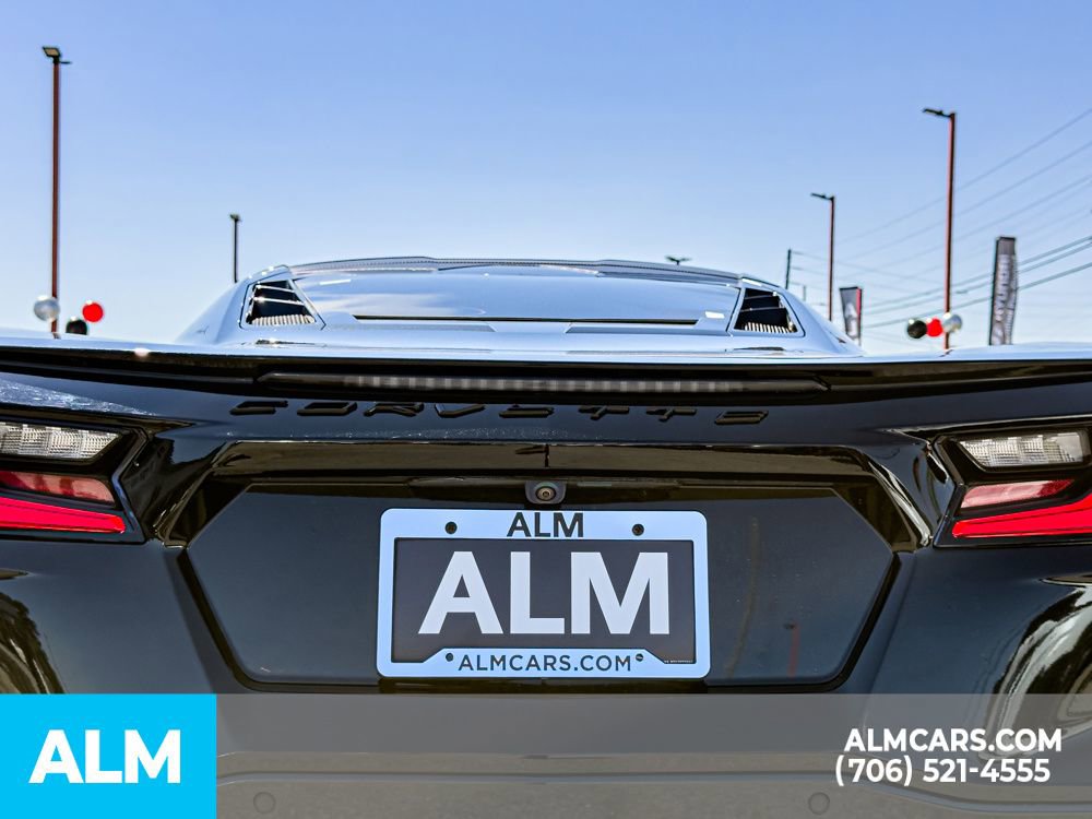 Used 2020 Chevrolet Corvette Stingray Coupe w/ 1LT image 12