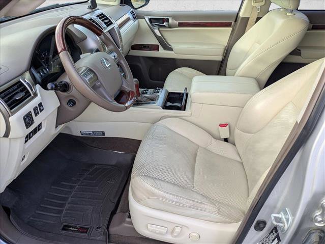 Used 2013 Lexus GX 460 Premium image 17