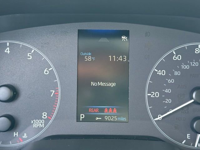 Used 2025 Toyota Corolla LE image 40