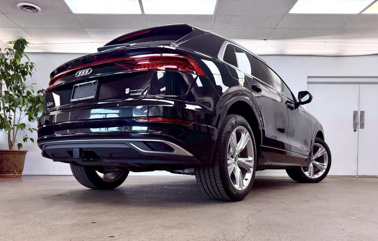 Used 2019 Audi Q8 Premium Plus w/ Premium Plus image 5