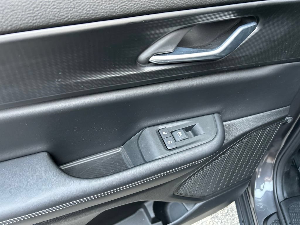 New 2025 Jeep Grand Cherokee L Laredo AWD/4WD image 24