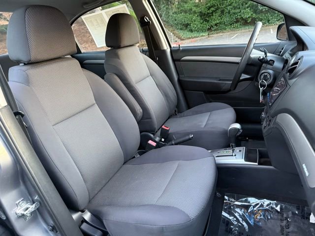 Used 2009 Chevrolet Aveo LT image 10
