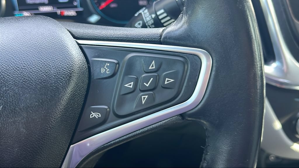 Used 2018 Chevrolet Equinox LT w/ Sun & Infotainment Package FWD image 20