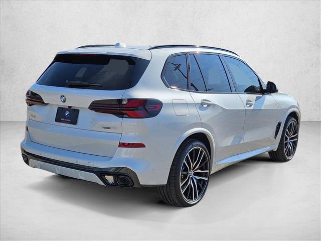 Used 2026 BMW X5 sDrive40i w/ M Sport Package RWD image 2
