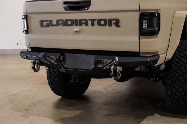 Used 2025 Jeep Gladiator Rubicon w/ Safety Group AWD/4WD image 44