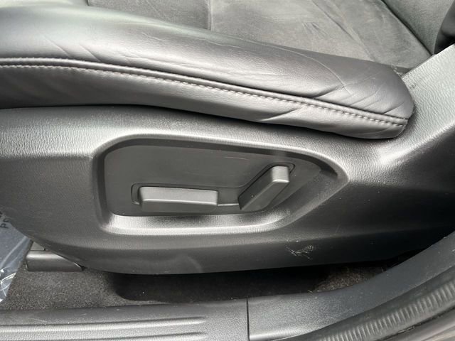 Used 2018 MAZDA CX-5 Touring w/ Preferred Equipment Package image 12