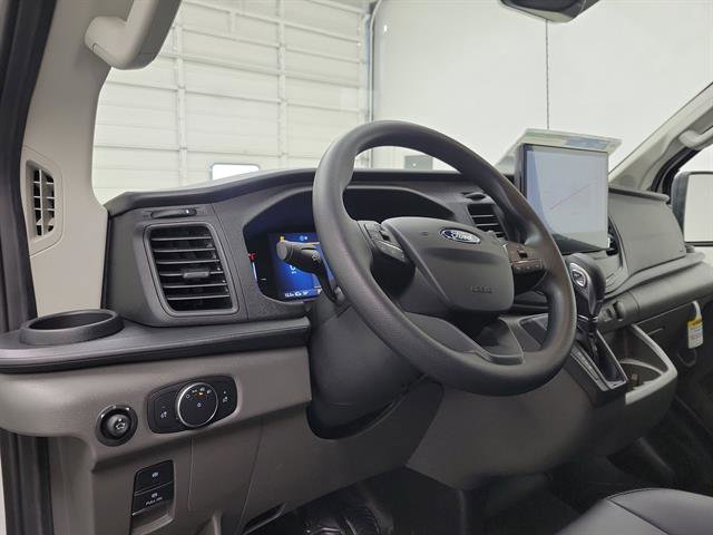 New 2026 Ford Transit 350 148 Low Roof AWD image 17