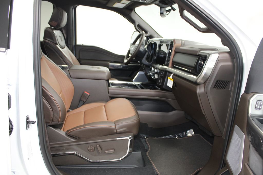 New 2026 Ford F250 King Ranch w/ Chrome Package image 32