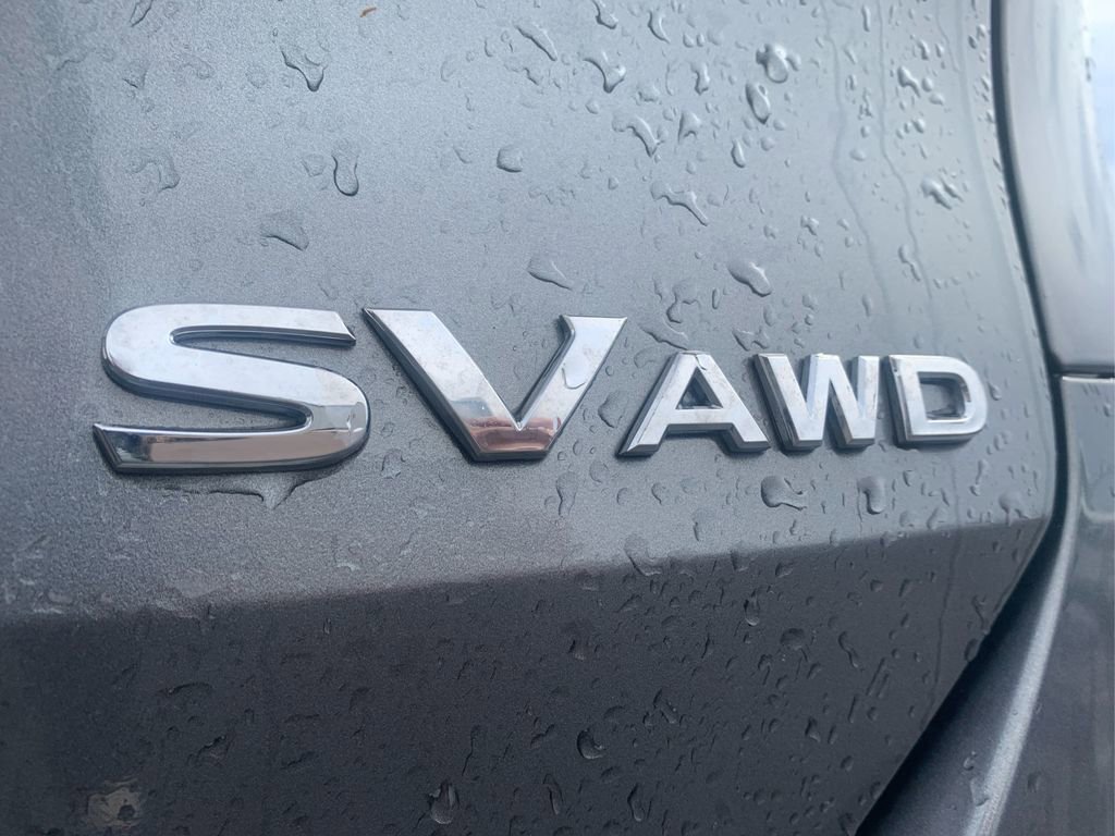 Used 2016 Nissan Rogue SV image 13