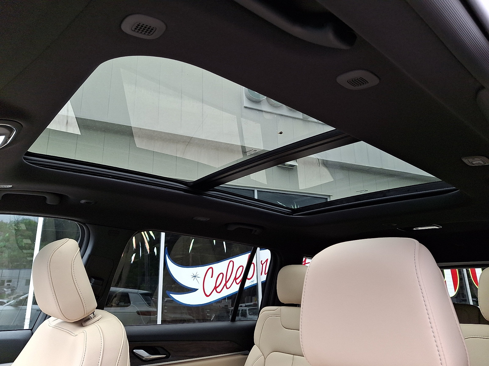 New 2027 Jeep Grand Cherokee L Limited AWD/4WD image 10