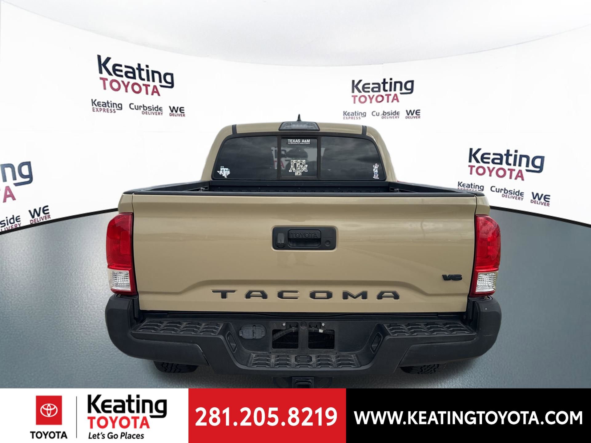 Used 2017 Toyota Tacoma SR5 w/ Tow Package image 6