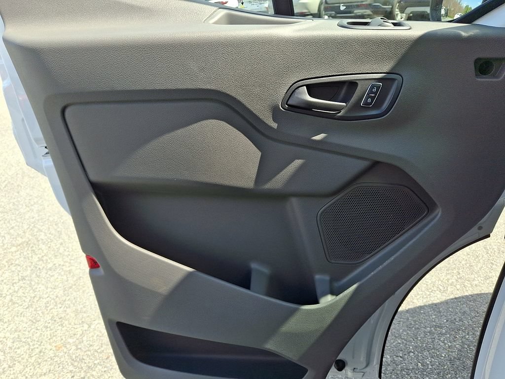 New 2026 Ford Transit 150 Low Roof RWD image 8