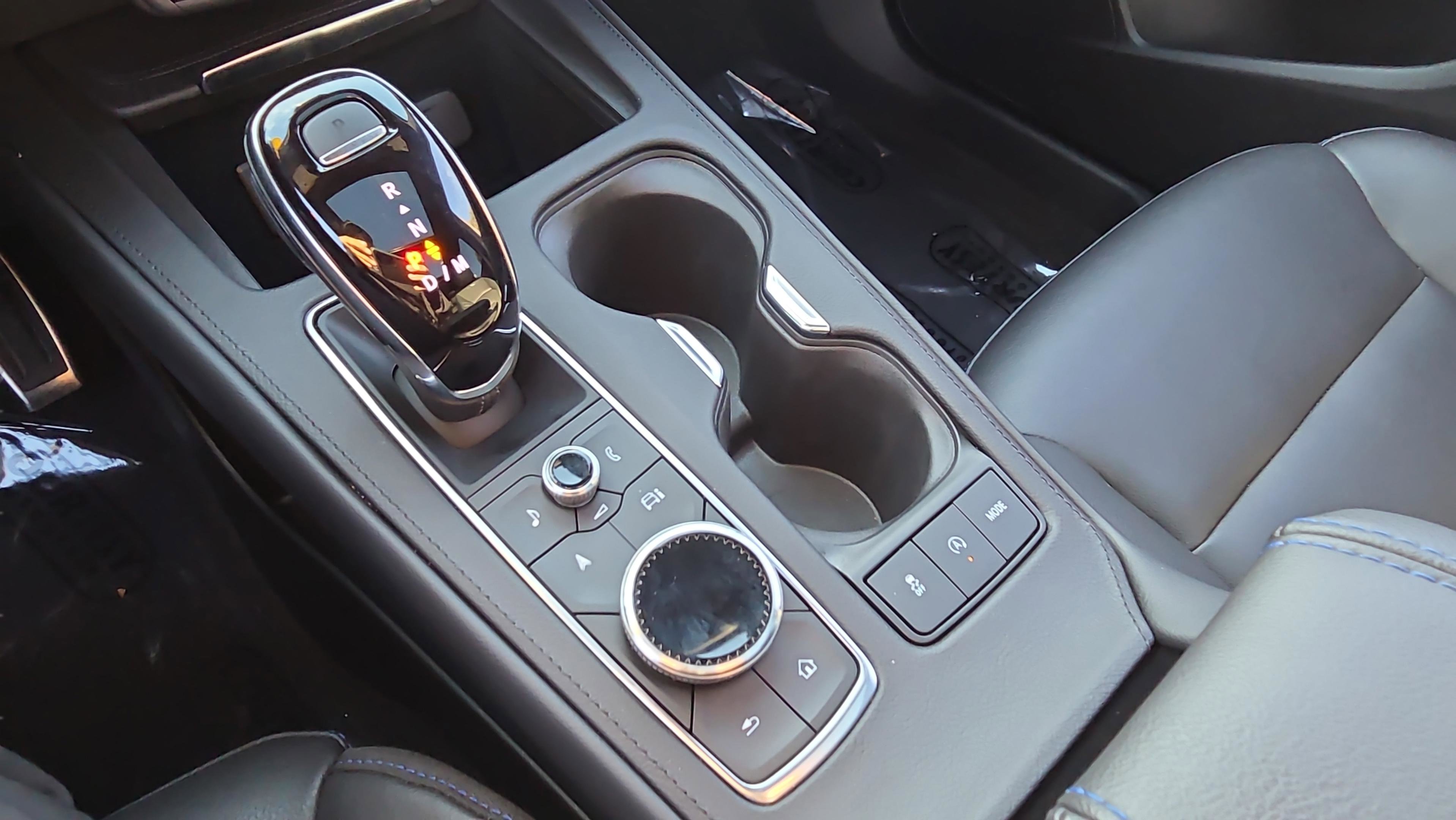 Used 2024 Cadillac XT4 Sport w/ Cold Weather Package image 12