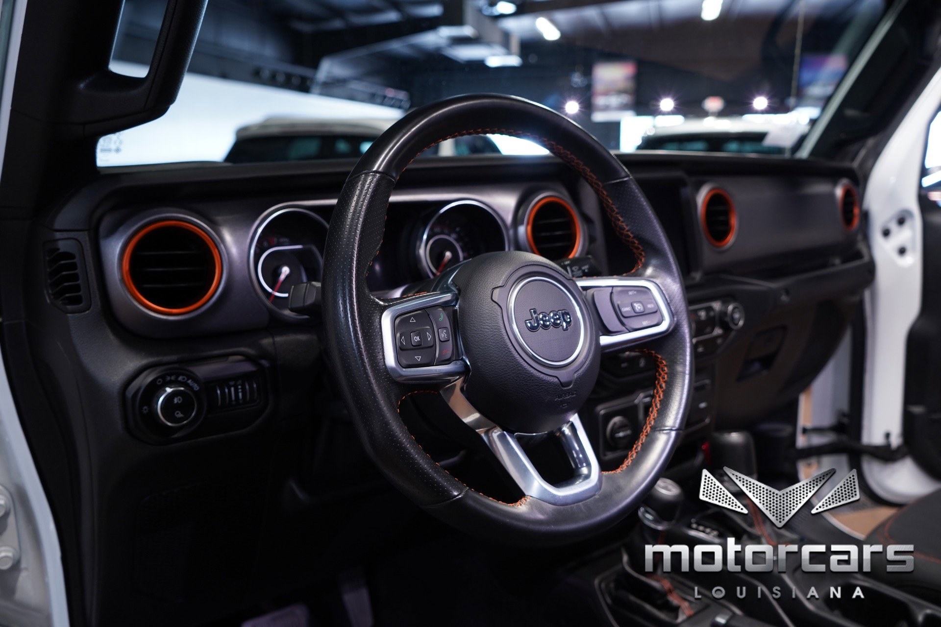 Used 2020 Jeep Gladiator Mojave AWD/4WD image 27