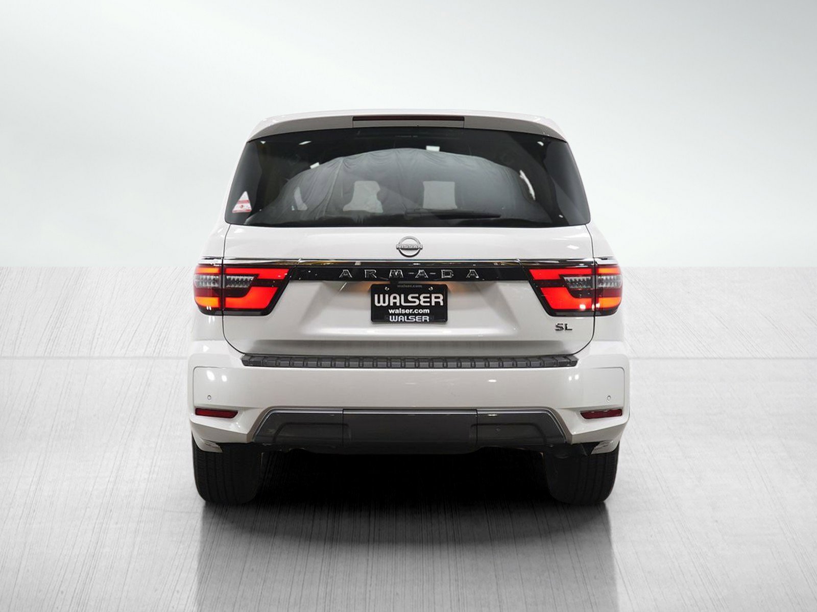 Used 2024 Nissan Armada SL image 4