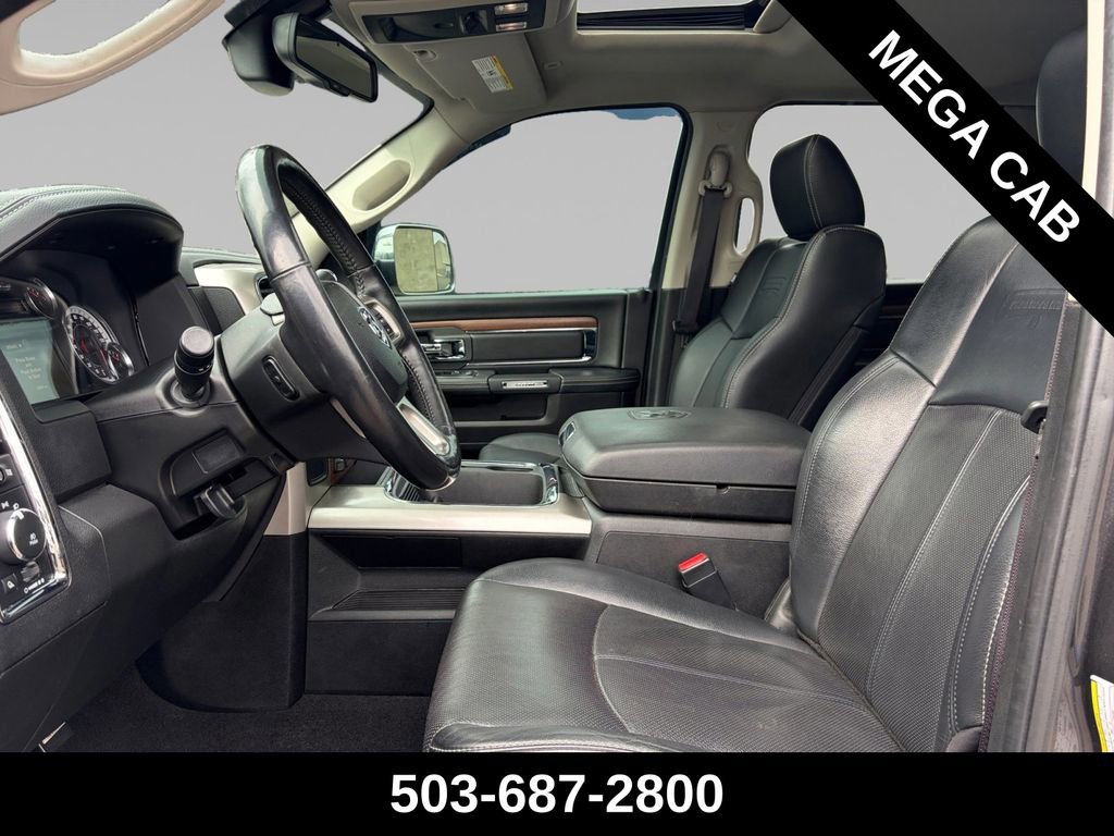 Used 2018 RAM 3500 Laramie image 11