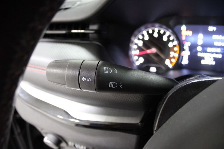 Used 2022 Jeep Compass Trailhawk w/ Trailhawk Convenience Group image 30