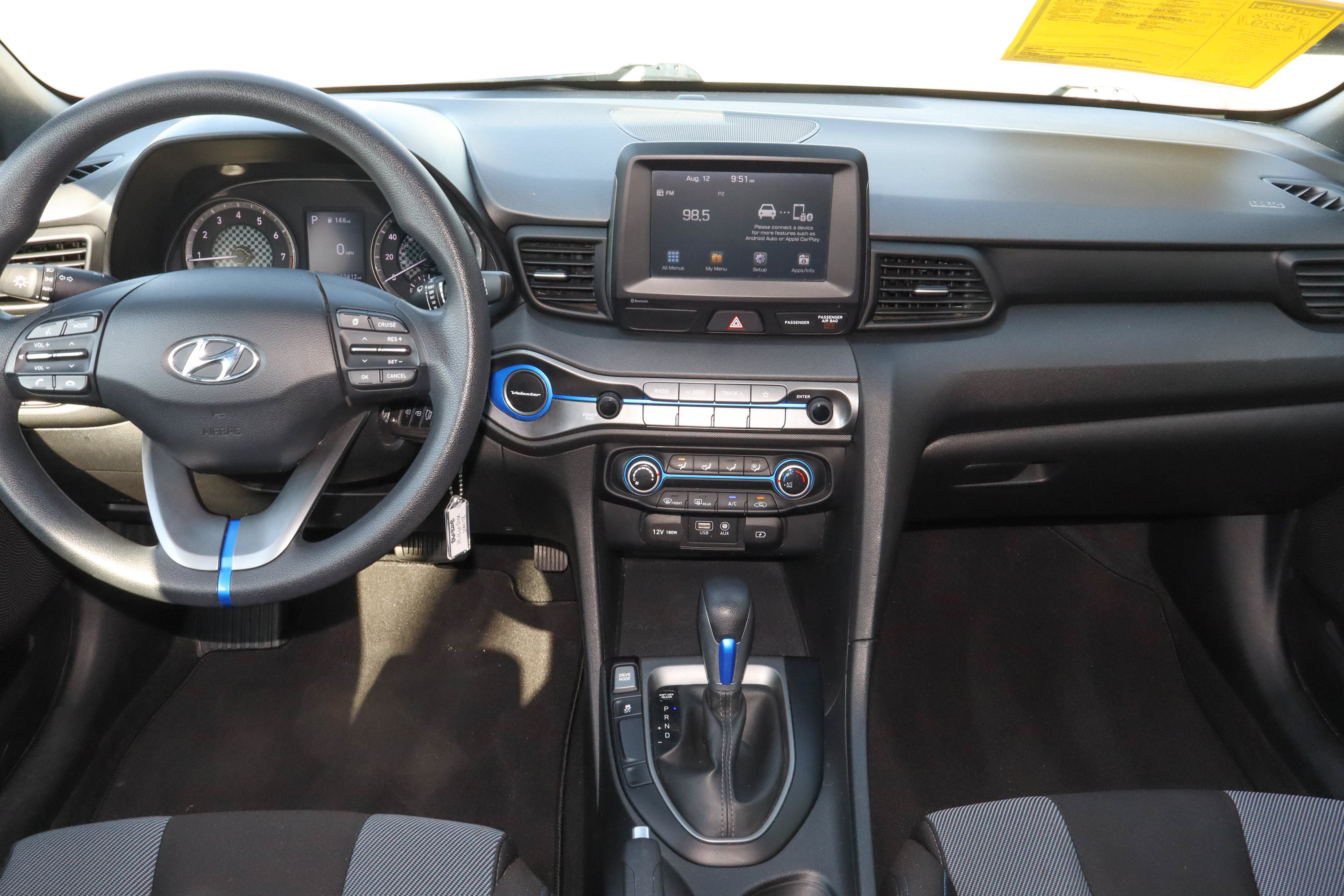 Used 2019 Hyundai Veloster 2.0 FWD image 9