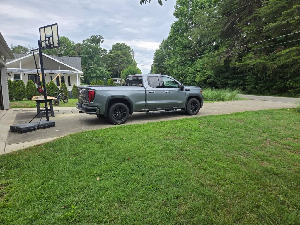 Used 2019 GMC Sierra 1500 Elevation w/ Elevation Value Package AWD/4WD image 4