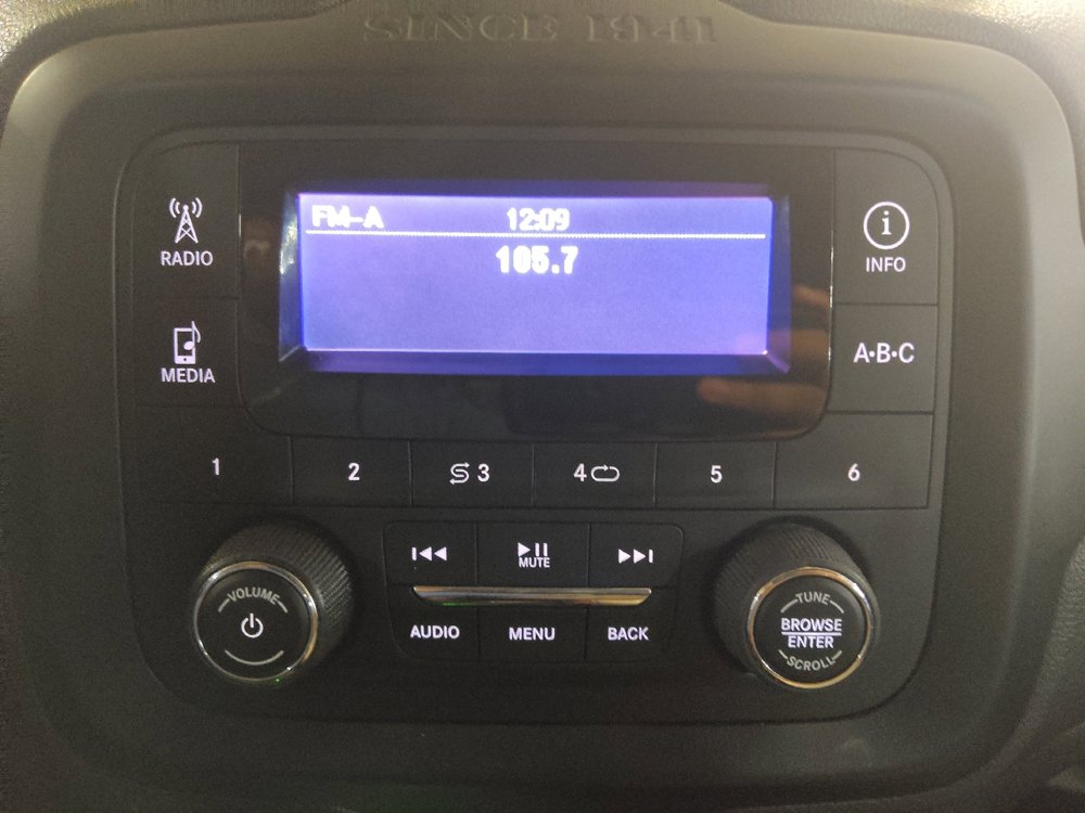 Used 2017 Jeep Renegade Sport w/ Power & Air Group FWD image 25