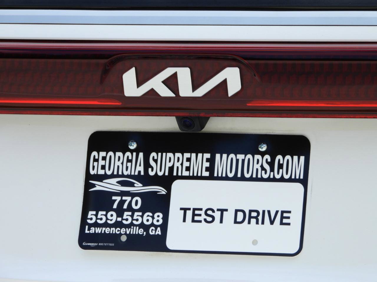 Used 2022 Kia Carnival LX FWD image 12