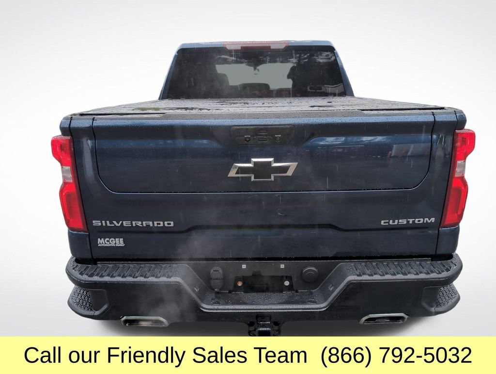 Used 2021 Chevrolet Silverado 1500 Custom Trail Boss w/ Safety Confidence Package AWD/4WD image 5