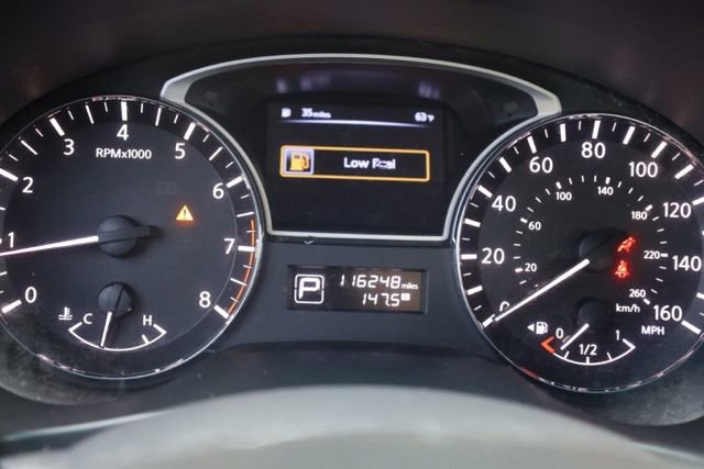 Used 2014 Nissan Altima 2.5 S w/ Sport Value Package image 23