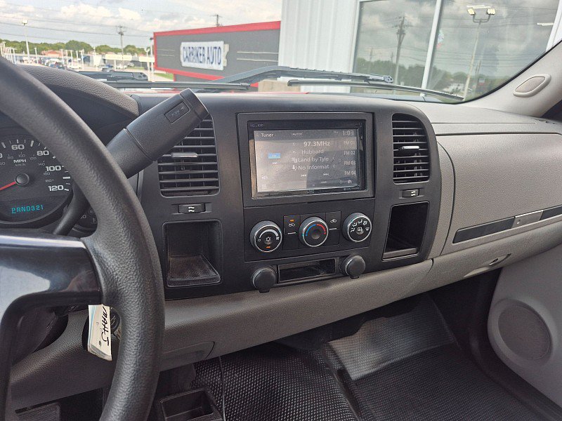 Used 2007 Chevrolet Silverado 1500 W/T w/ Towing Package AWD/4WD image 13