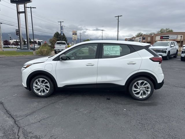 New 2027 Chevrolet Bolt LT w/ Comfort Package FWD image 4