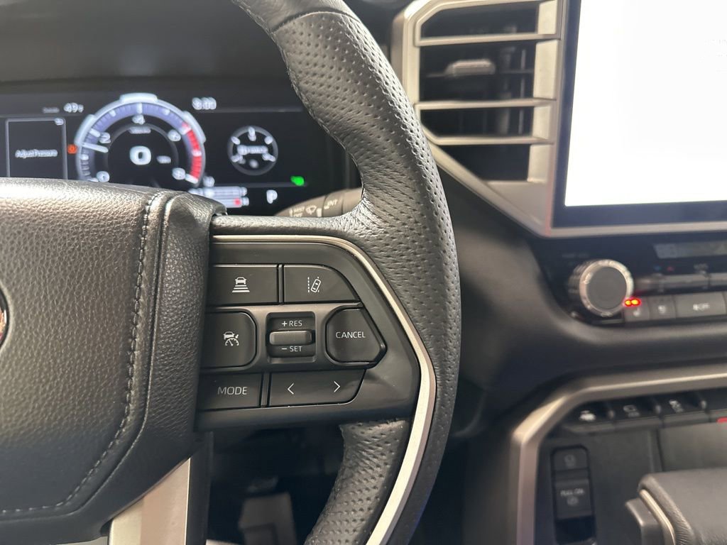 Used 2025 Toyota Tundra Limited image 23