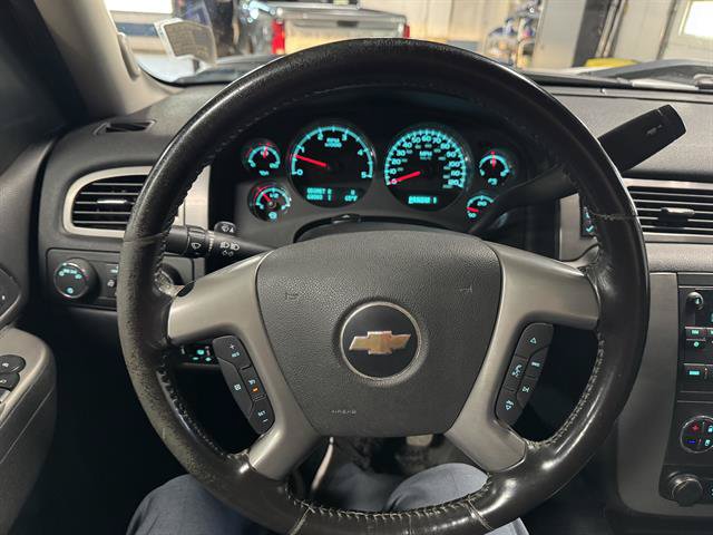 Used 2014 Chevrolet Silverado 3500 LTZ w/ LTZ Plus Package AWD/4WD image 17
