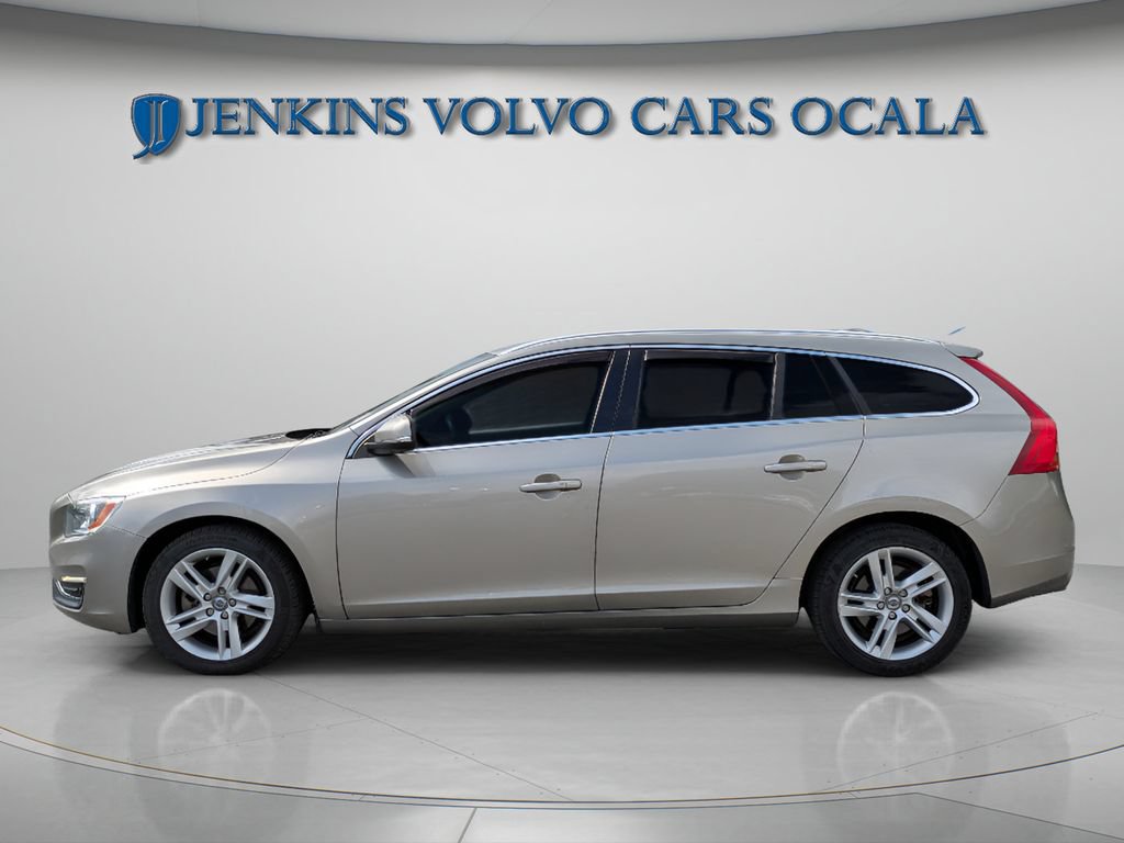 Used 2015 Volvo V60 T5 Premier Plus FWD image 6
