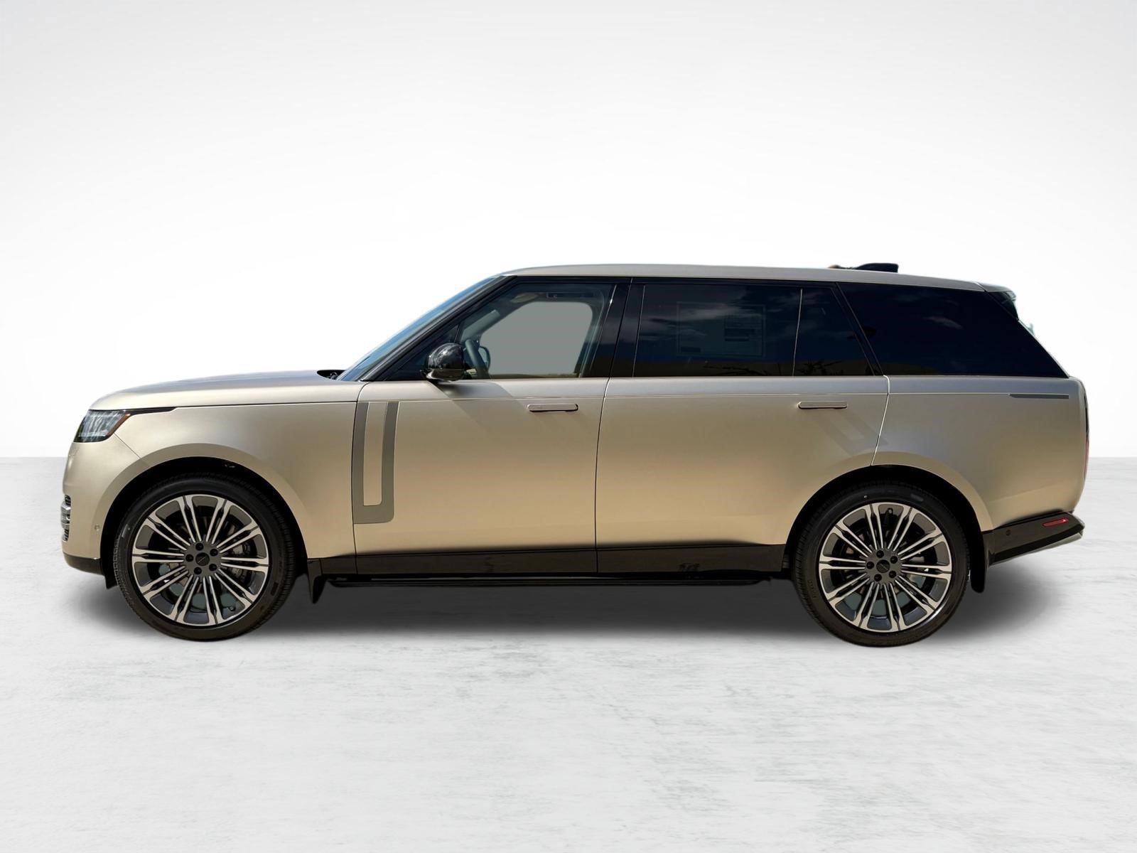 New 2026 Land Rover Range Rover Long Wheelbase SE AWD/4WD image 2