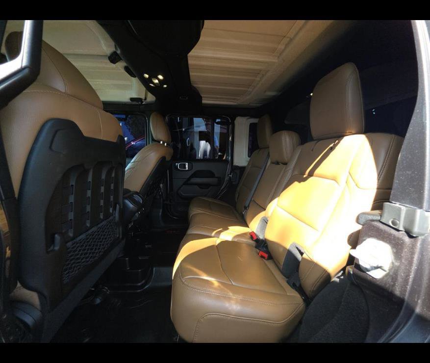 Used 2020 Jeep Wrangler Unlimited Rubicon AWD/4WD image 7