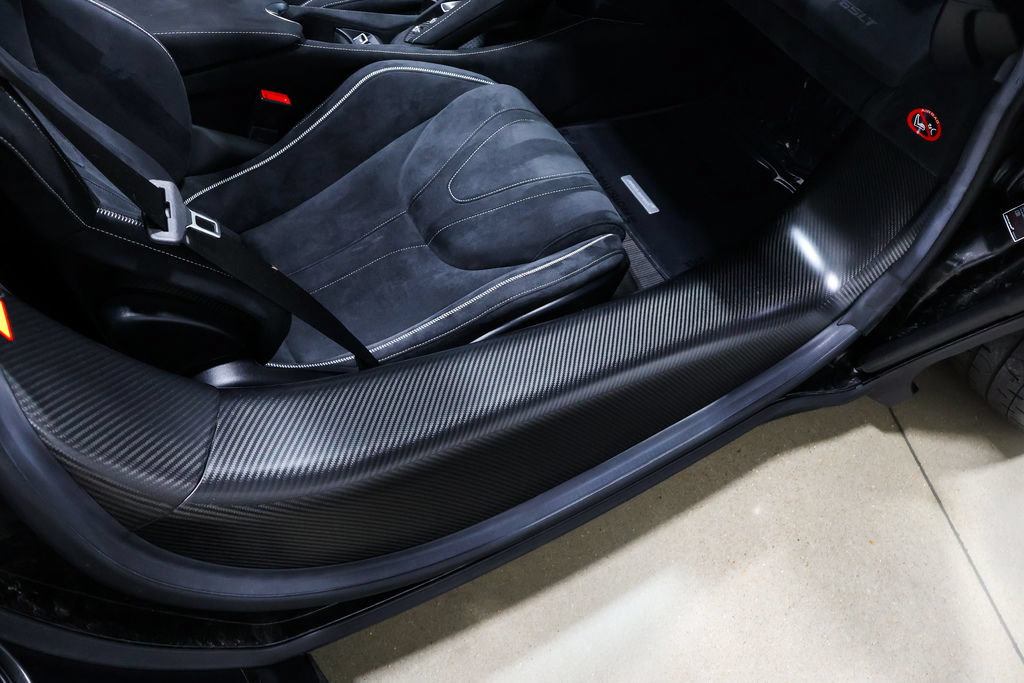 Used 2022 McLaren 765LT RWD image 70