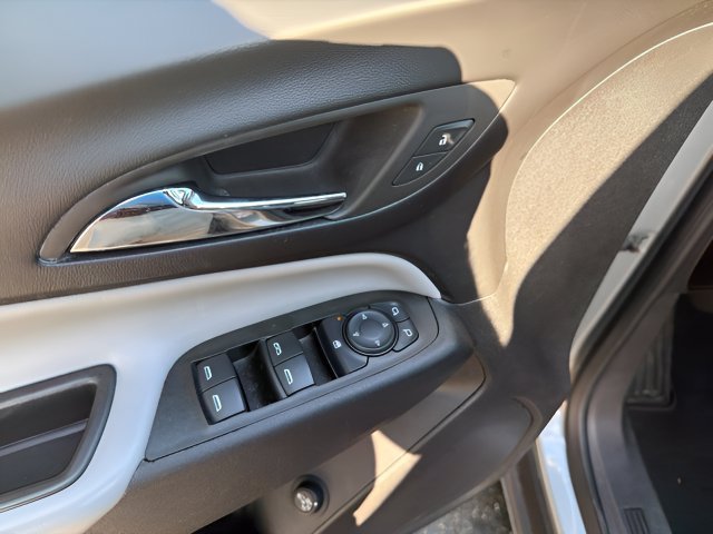 Used 2024 Chevrolet Equinox LT AWD/4WD image 6