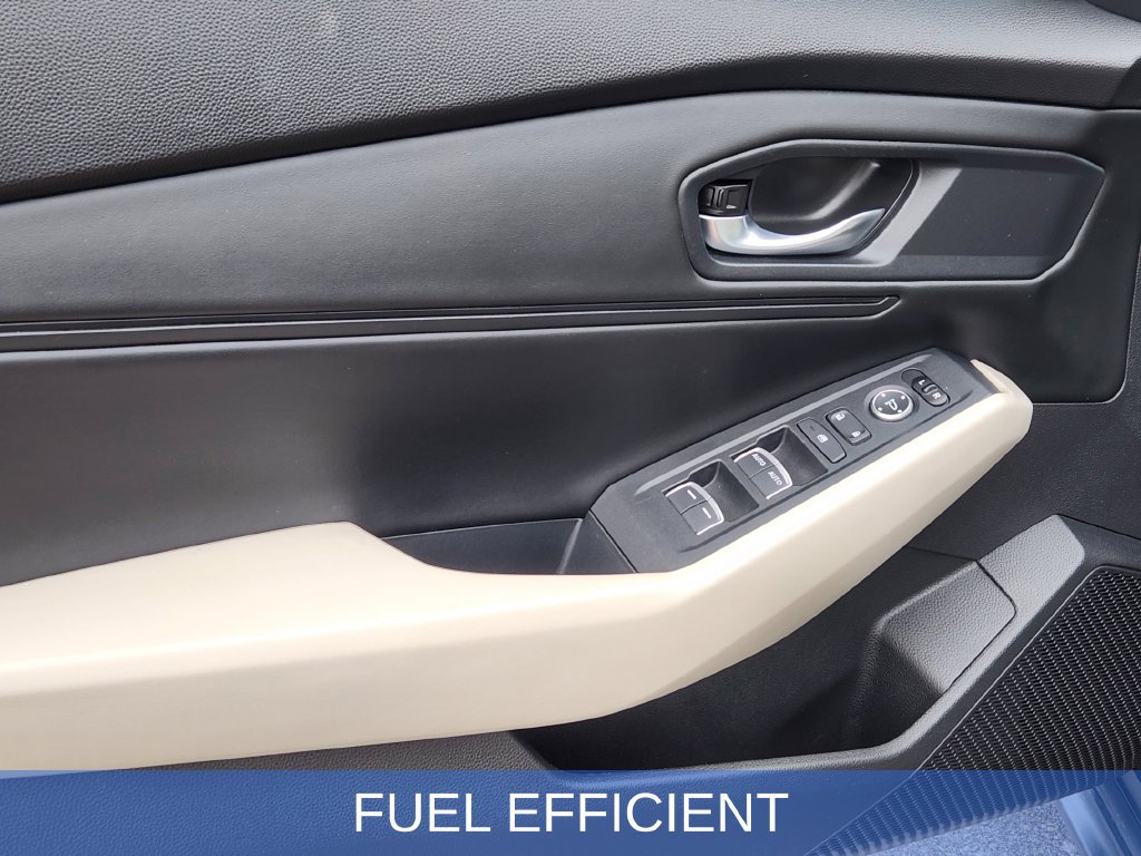 Used 2023 Honda Accord EX image 18