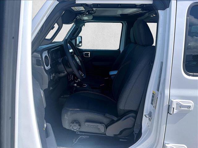 Used 2025 Jeep Wrangler Unlimited Sport AWD/4WD image 27