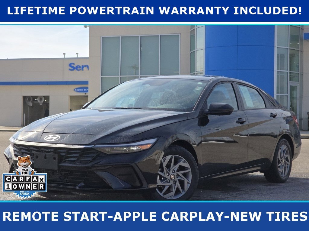 Used 2025 Hyundai Elantra Blue