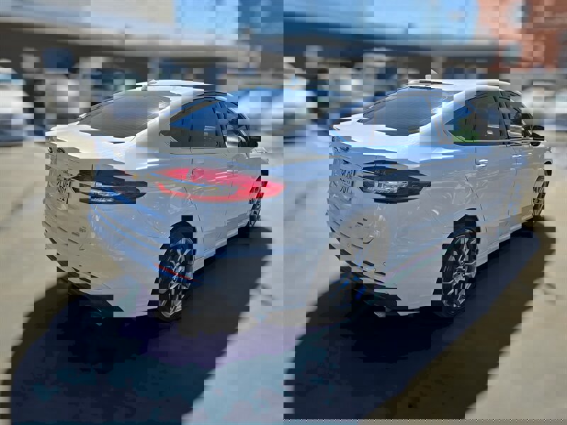 Used 2020 Ford Fusion SEL image 6