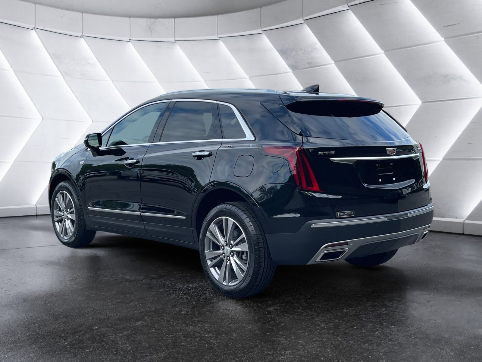 New 2025 Cadillac XT5 Premium Luxury image 4