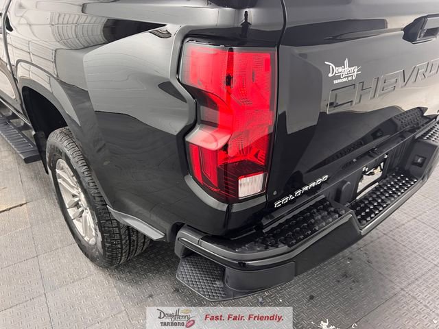Used 2023 Chevrolet Colorado LT image 14