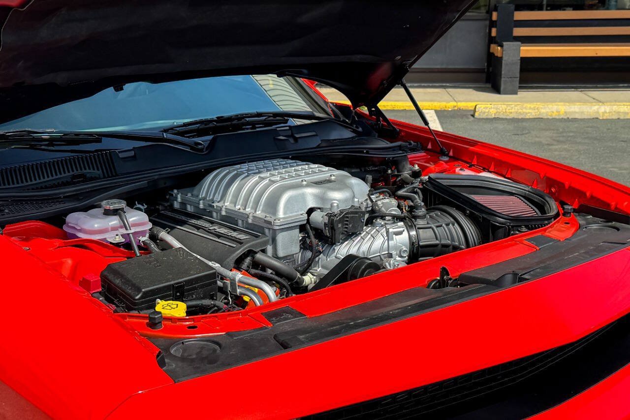 Used 2023 Dodge Challenger SRT Hellcat RWD image 4