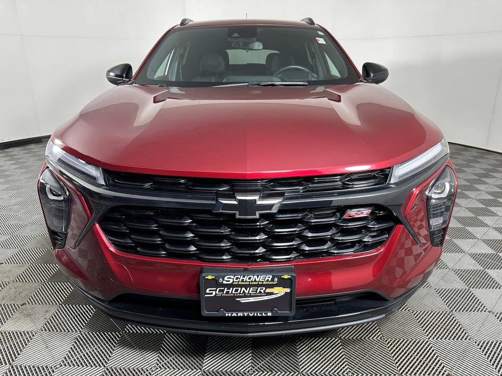 Used 2024 Chevrolet Trax RS w/ Driver Confidence Package image 8