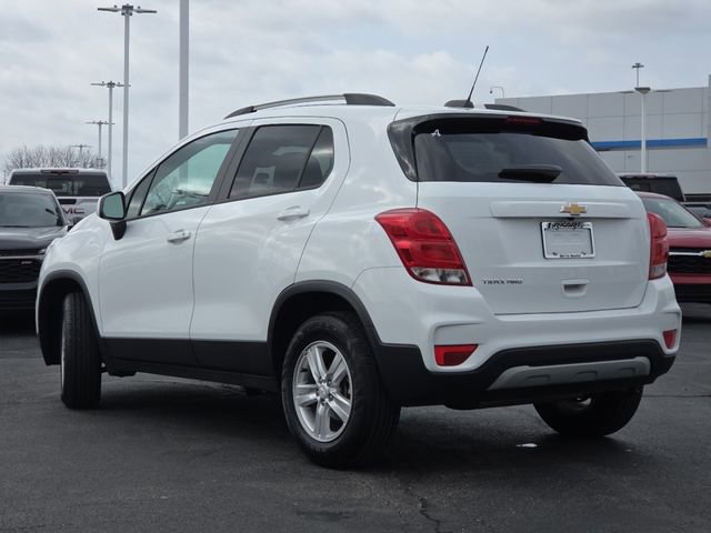 Certified 2022 Chevrolet Trax LT w/ LT Convenience Package AWD/4WD image 18