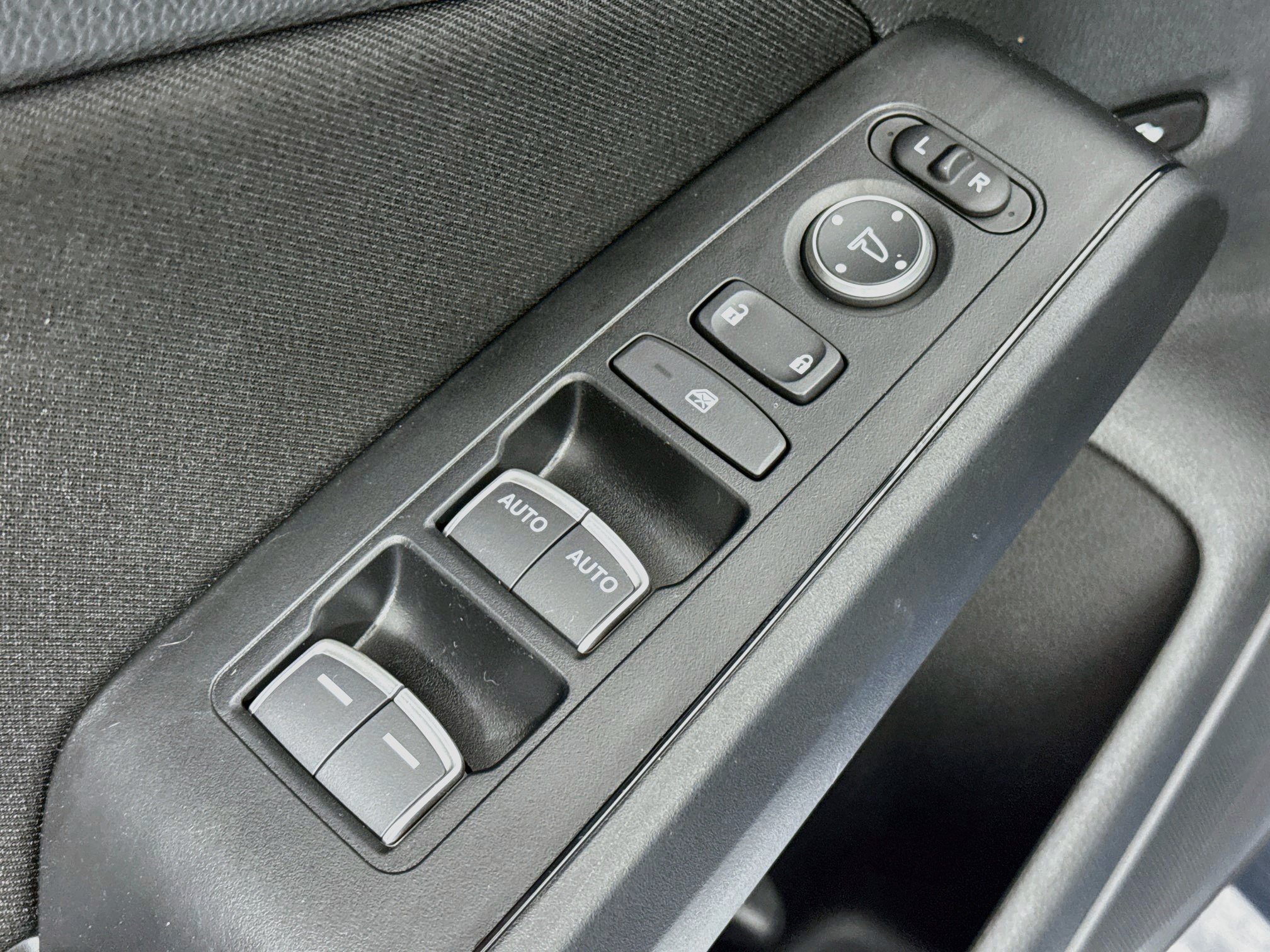 Certified 2025 Honda Civic Sport image 17